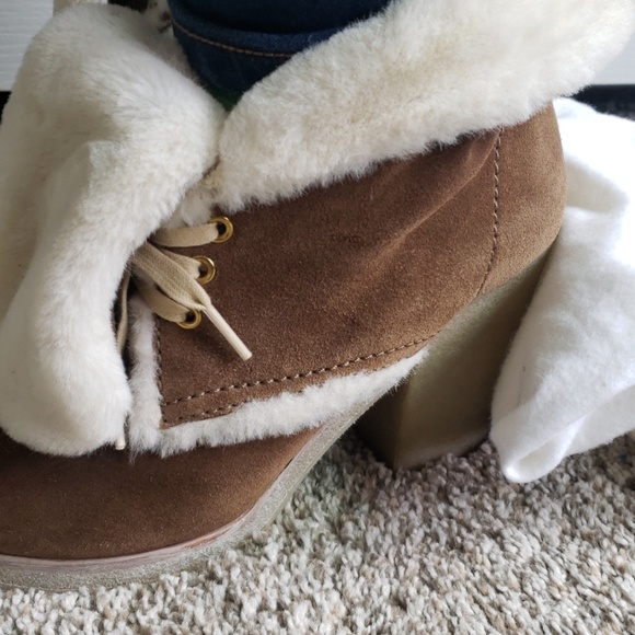 PRADA suede shearling fold over heeled booties 10 - Picture 5 of 7